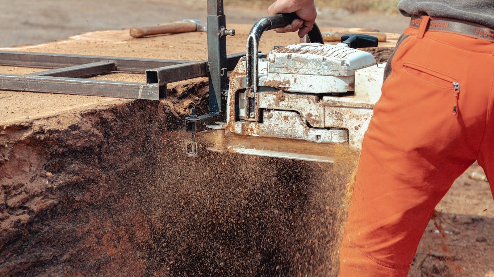 Essential Maintenance and Preparation for Chainsaw Operation